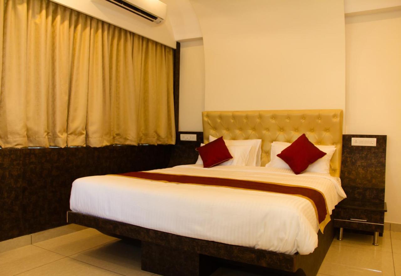 Yelahanka Hotel Golden Amulya Rest Wings מראה חיצוני תמונה